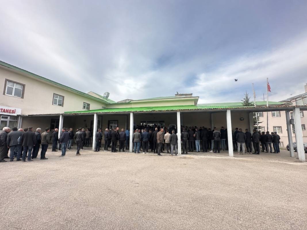 Kaza değil katliam! 3 ölü, 4 yaralı 5